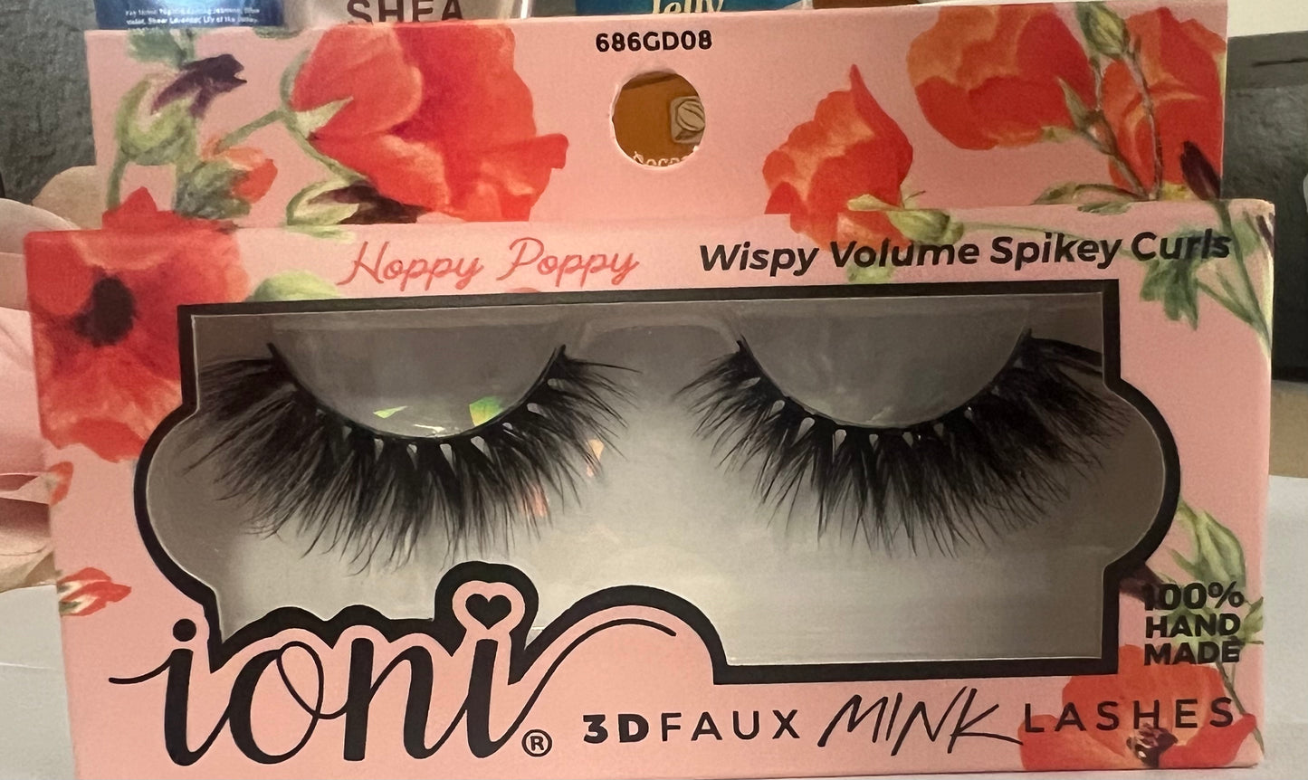 Hoppy Poppy Lashes